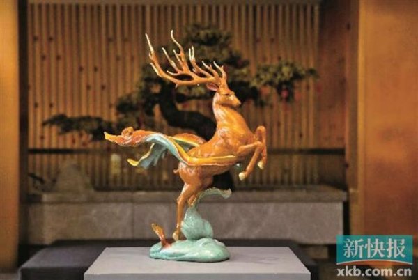 “铜玩”热难掩背后困局 铜师傅上市首日股价腰斩